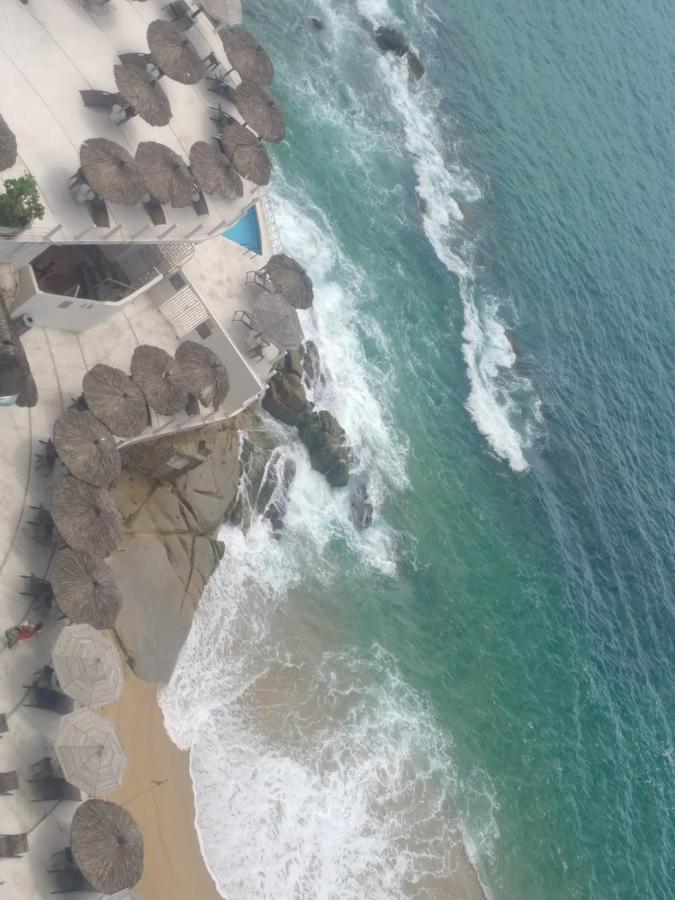 Suite En Torres Gemelas A Pie De Playa 611 Acapulco Exterior photo