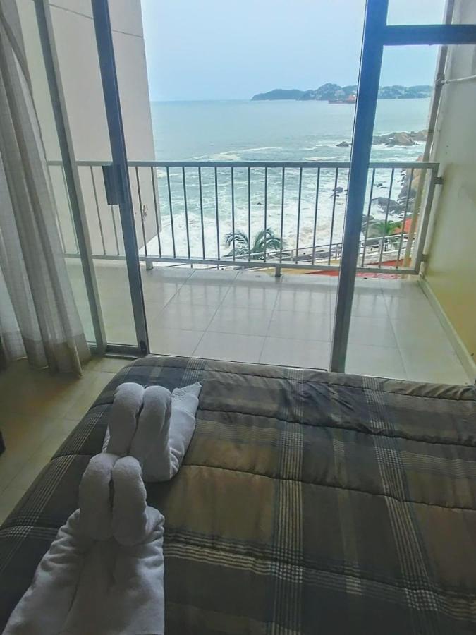 Suite En Torres Gemelas A Pie De Playa 611 Acapulco Exterior photo